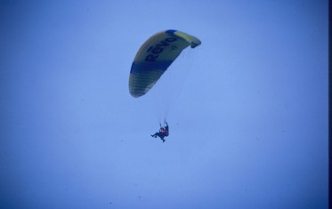 Cecilia vola tra le Dolomiti